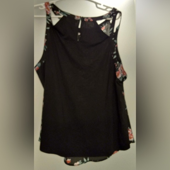 🔥Host Pick🔥 NWOT Torrid Floral Woven Knit Tank Sz 2 - Picture 6 of 8